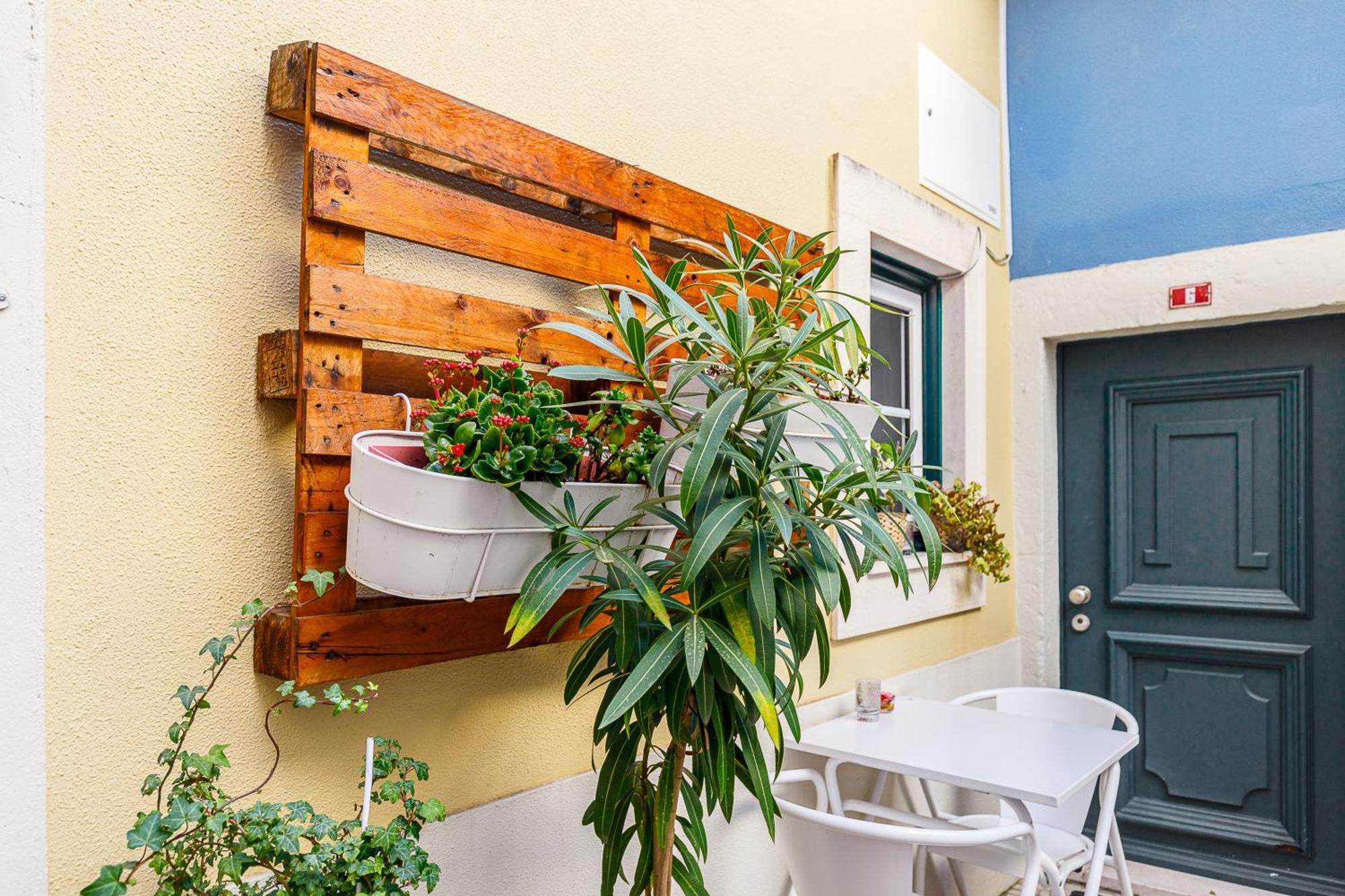 Apartment Pateo Santo Estevao-self Catering Lissabon