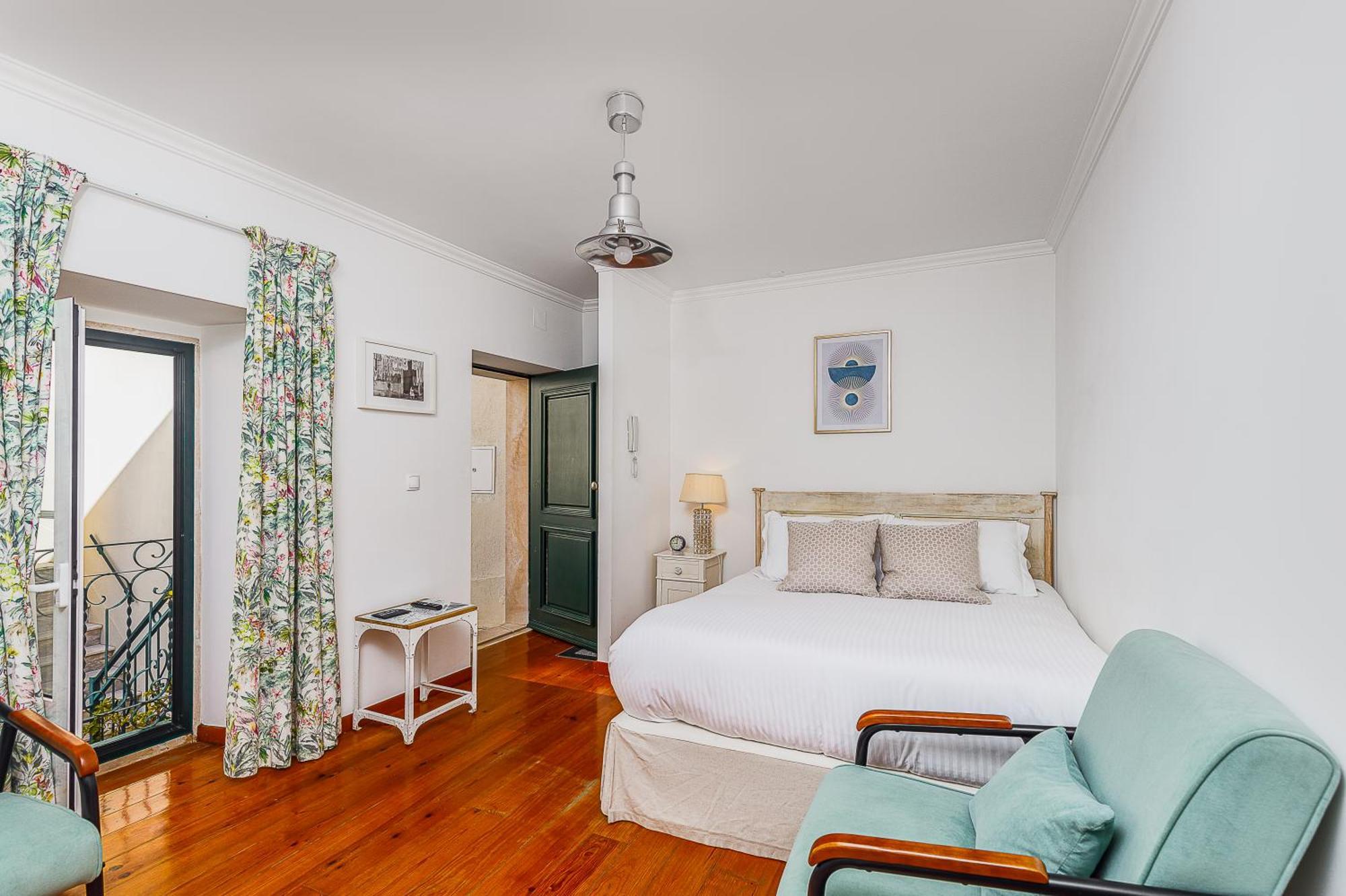 Pateo Santo Estevao-self Catering Apartment Lissabon