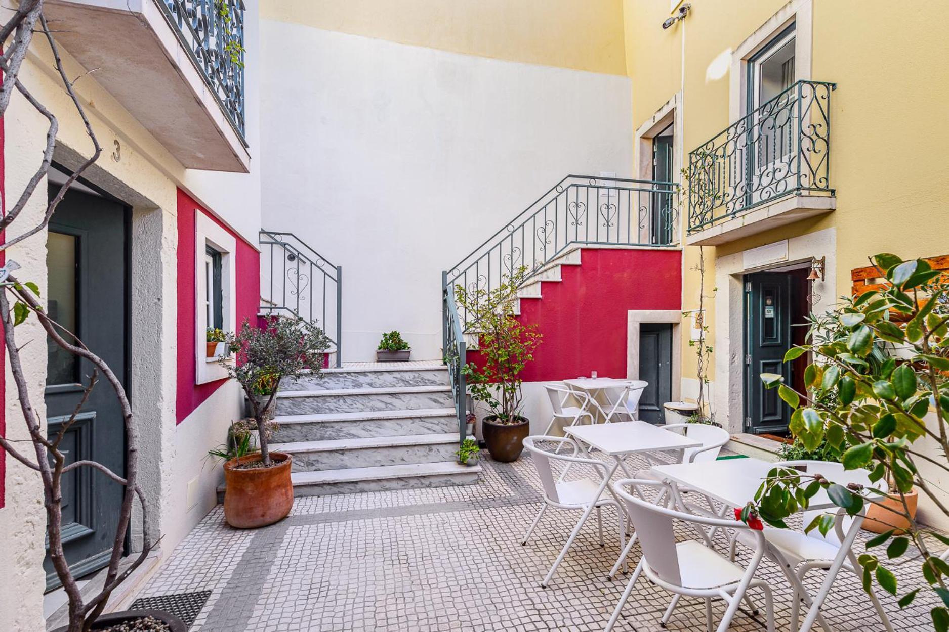 Pateo Santo Estevao-self Catering Lissabon