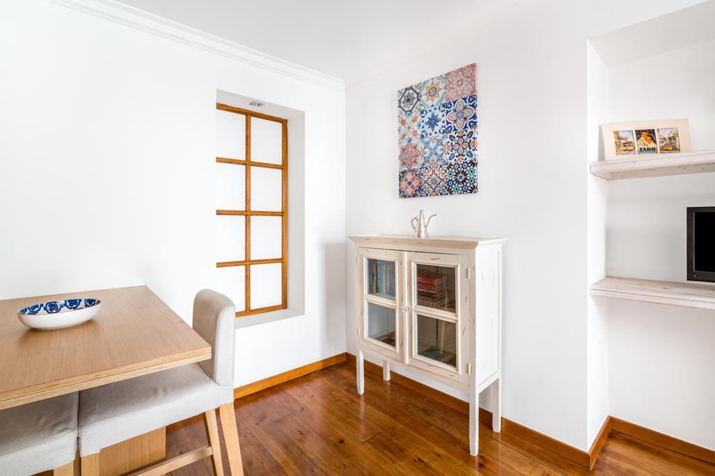 Apartment Pateo Santo Estevao-self Catering Lissabon