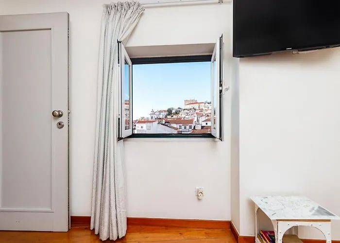 Pateo Santo Estevao-Self Catering Apartments